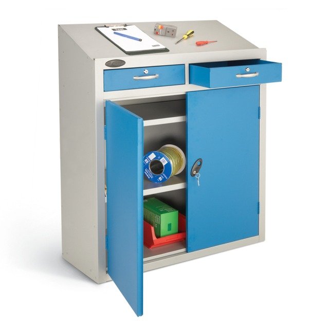 tool battery site charging locker